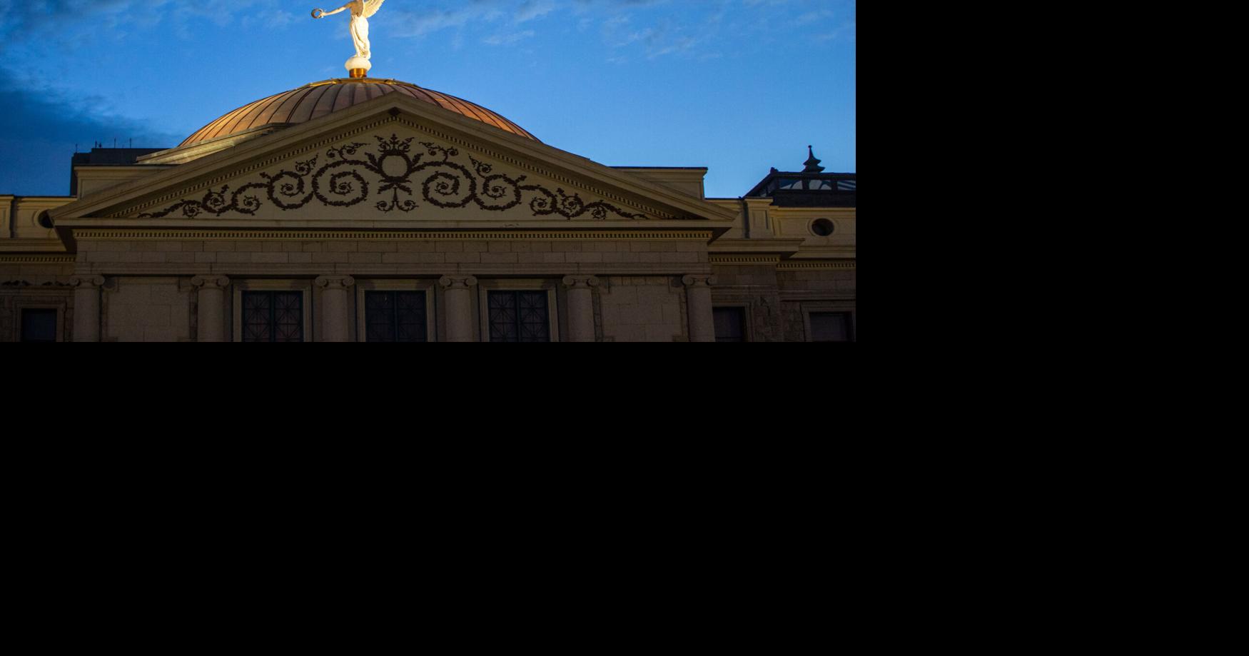 Republican lawmakers in Arizona seek citizens-only census for 2030