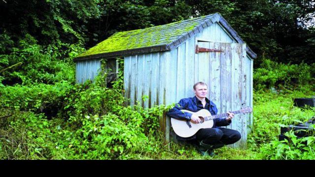 Around the Town: Scottish folk singer in concert Friday