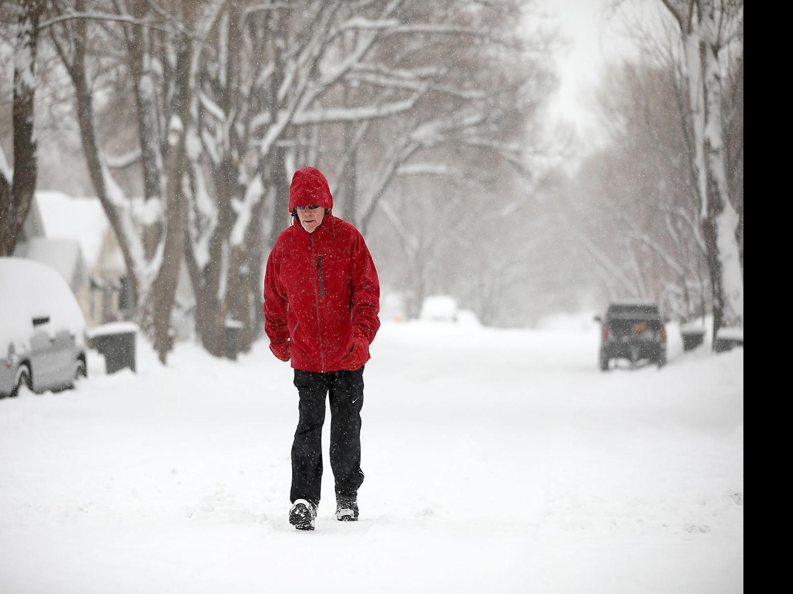 Tuesday Snow Closes Flagstaff Highways Schools Public Services Local Azdailysun Com That's over 9000 square feet of top rope, lead climbing and bouldering terrain making us the largest climbing gym in flagstaff and northern arizona! tuesday snow closes flagstaff highways