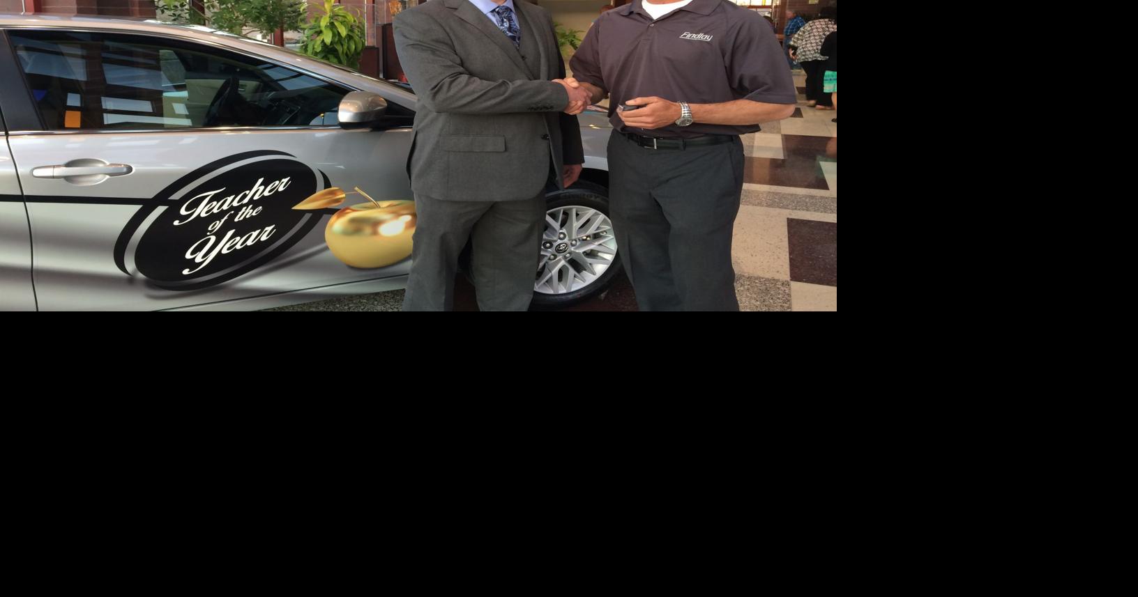 CHS auto teacher wins Teacher of the Year | Local News | azdailysun.com