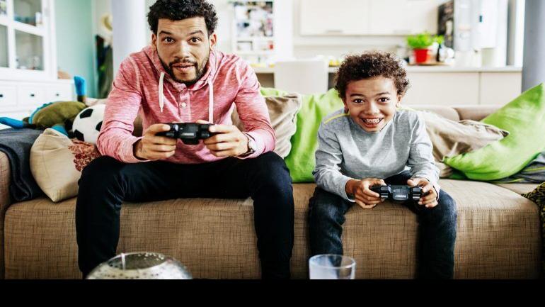 How Video Games Can Level Up Kids&rsquo; Money Skills