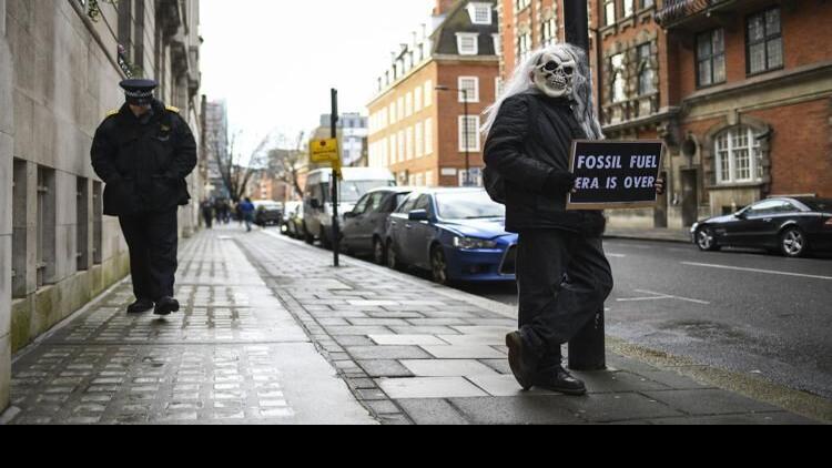 A year ago today, in pictures: Britain climate protests and more moments you may remember