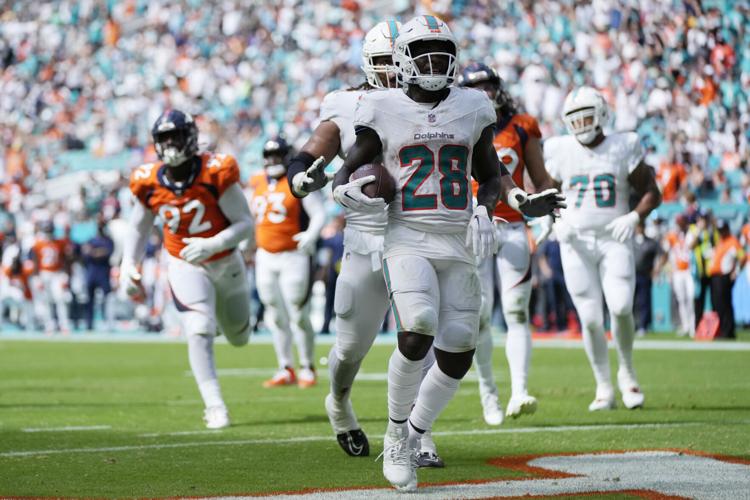 Dolphins set numerous records in their blowout win over Broncos but miss  out on a few more | Professional | azdailysun.com