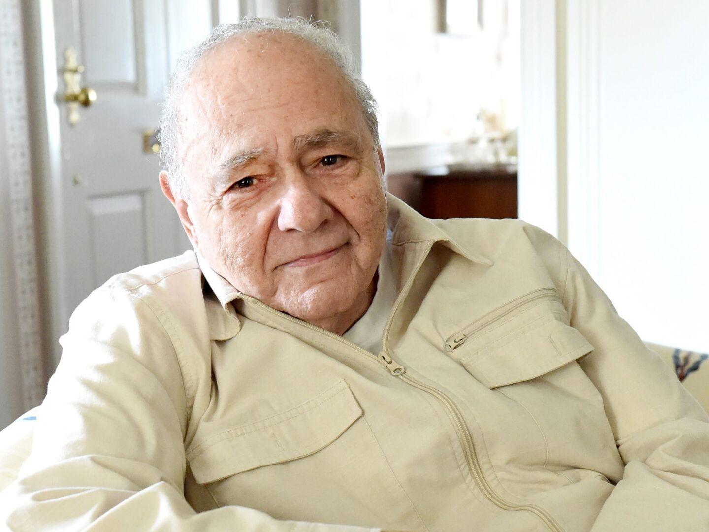 Michael Constantine Who Played The Dad In My Big Fat Greek Wedding Has Died At 94 Movies Azdailysun Com