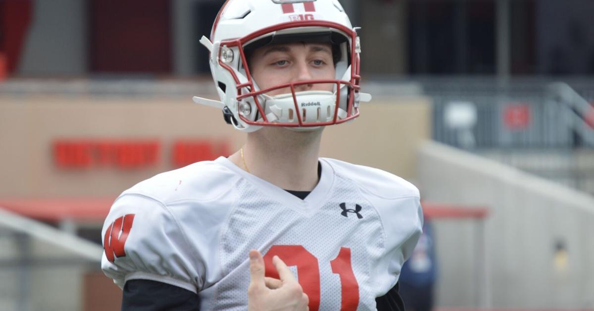 Wisconsin Kicker Wisconsin football's big-legged kicker heading to transfer portal