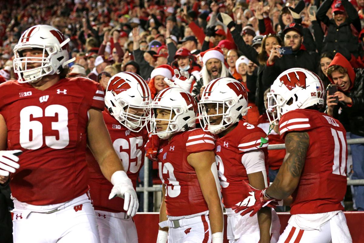 Wisconsin football flips sought after wide receiver