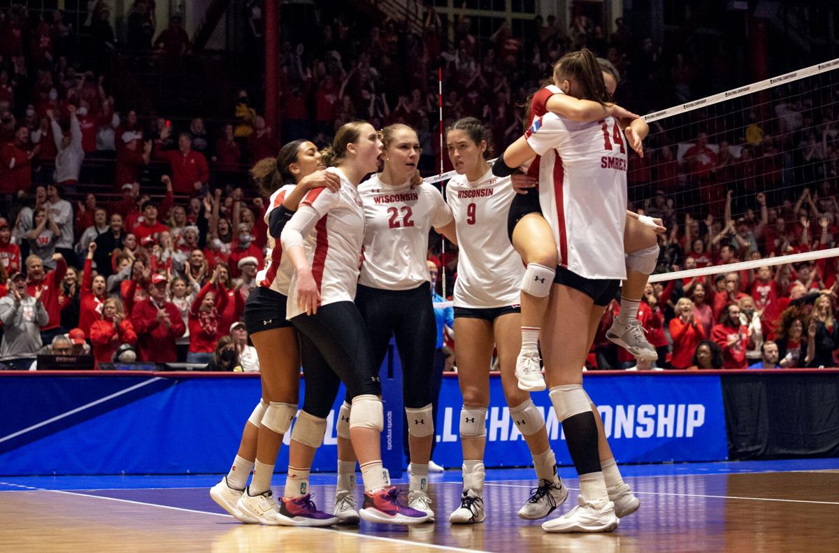 Rettke's kill, Badgers' blocks lead way in Wisconsin's first-ever  volleyball National Championship – WKTY