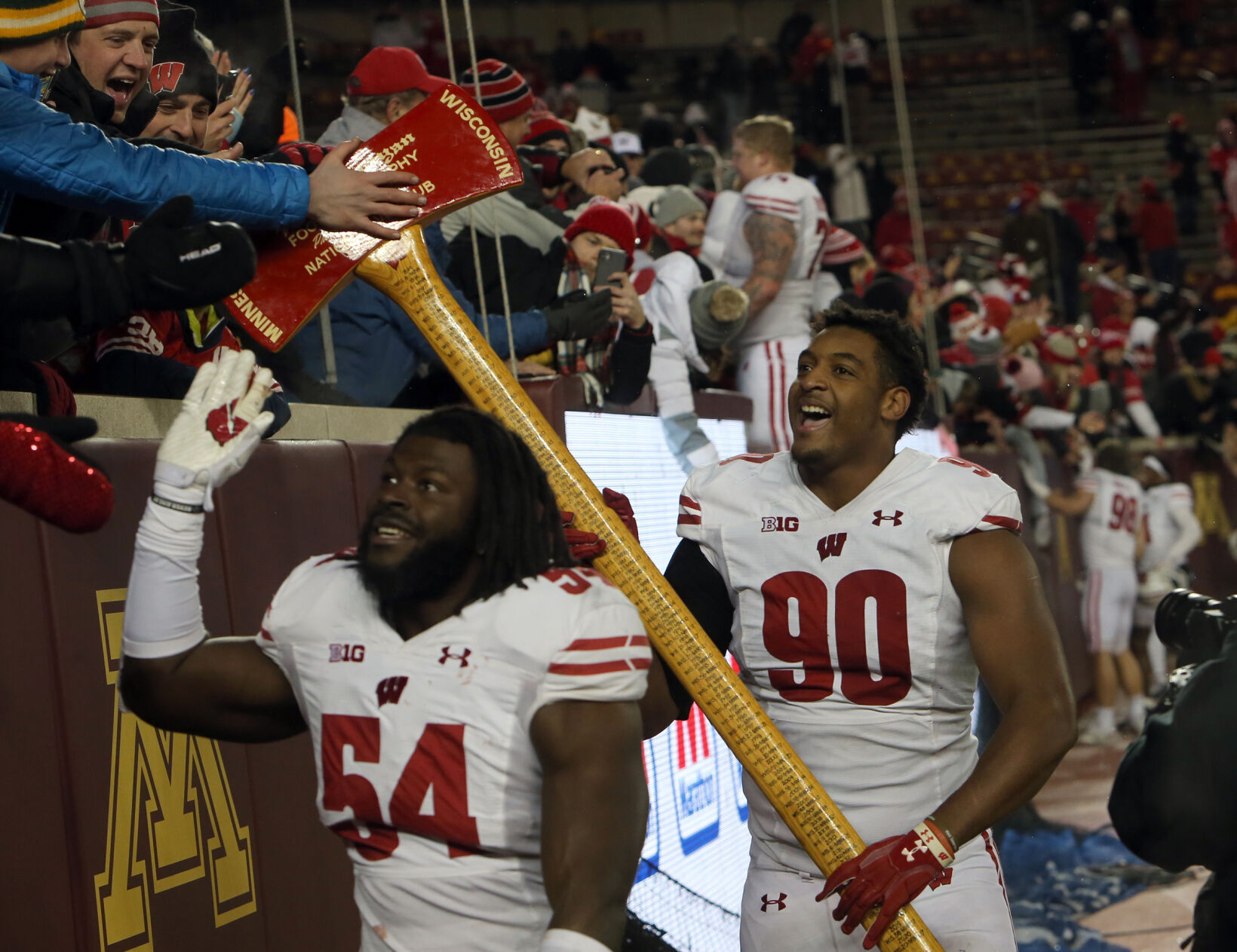 Wisconsin football fans see program turning after winning back Axe