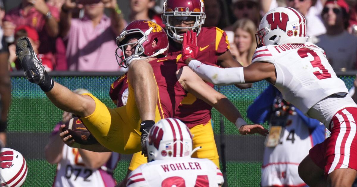 Digging into Wisconsin football's failures on third down