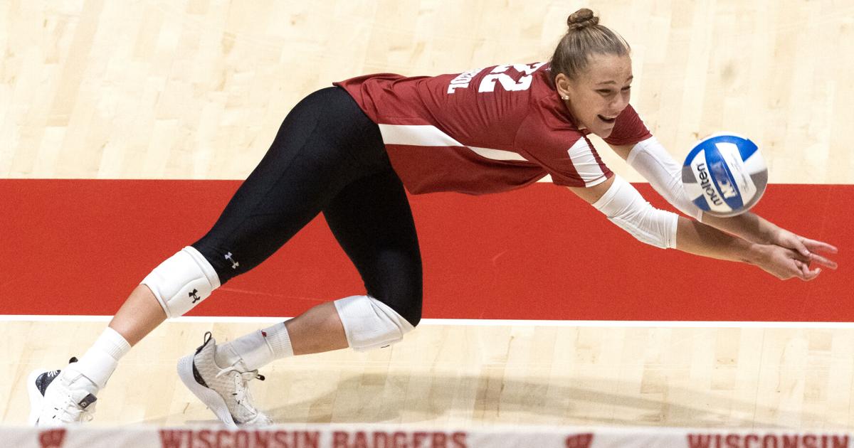 Wisconsin volleyball's Julia Orzol adjusts to new position