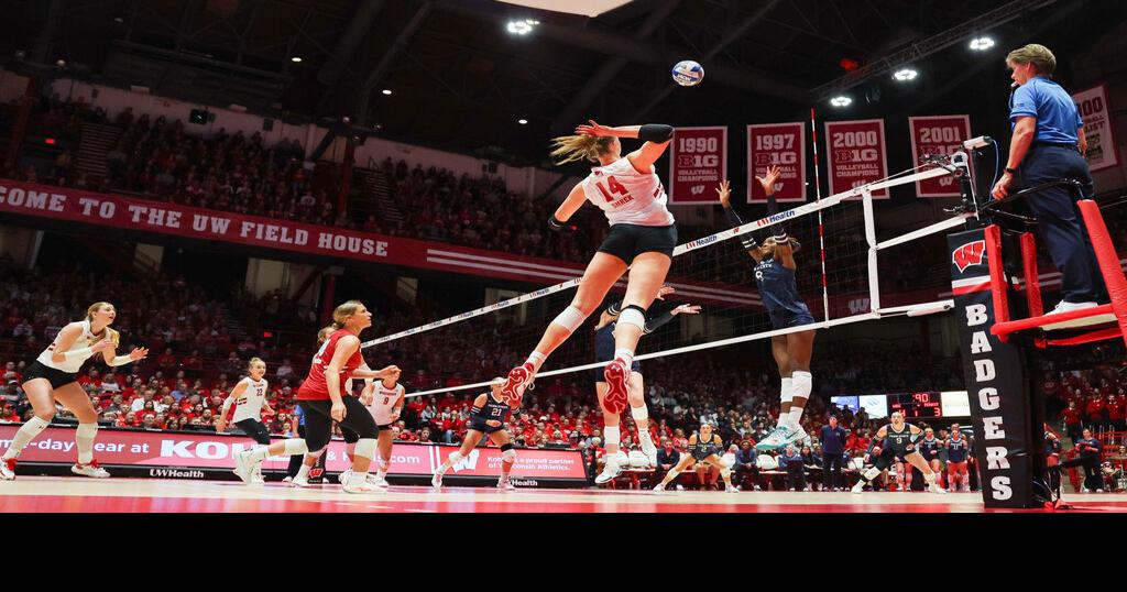 Polzin: Anna Smrek's best version fuels Wisconsin volleyball