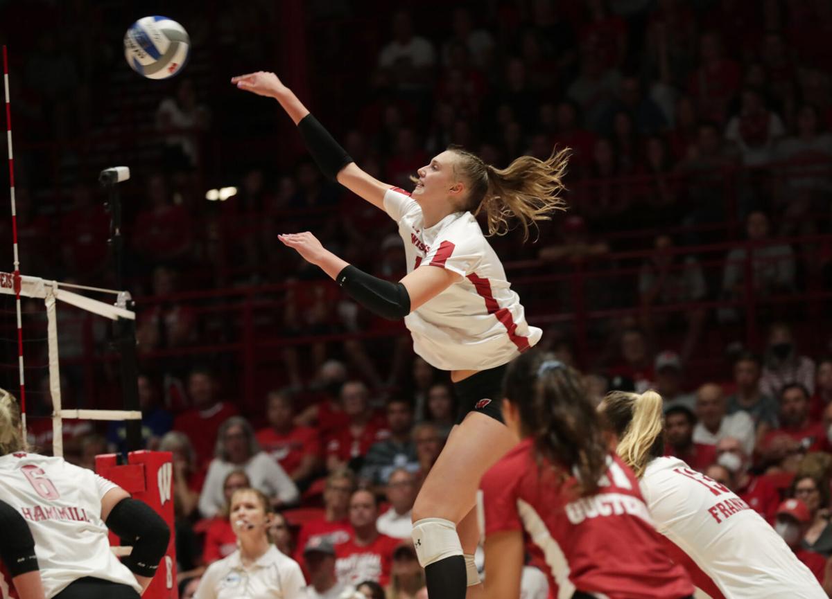 Why Tosia Serafinowska is leaving Poland to join Wisconsin volleyball ...