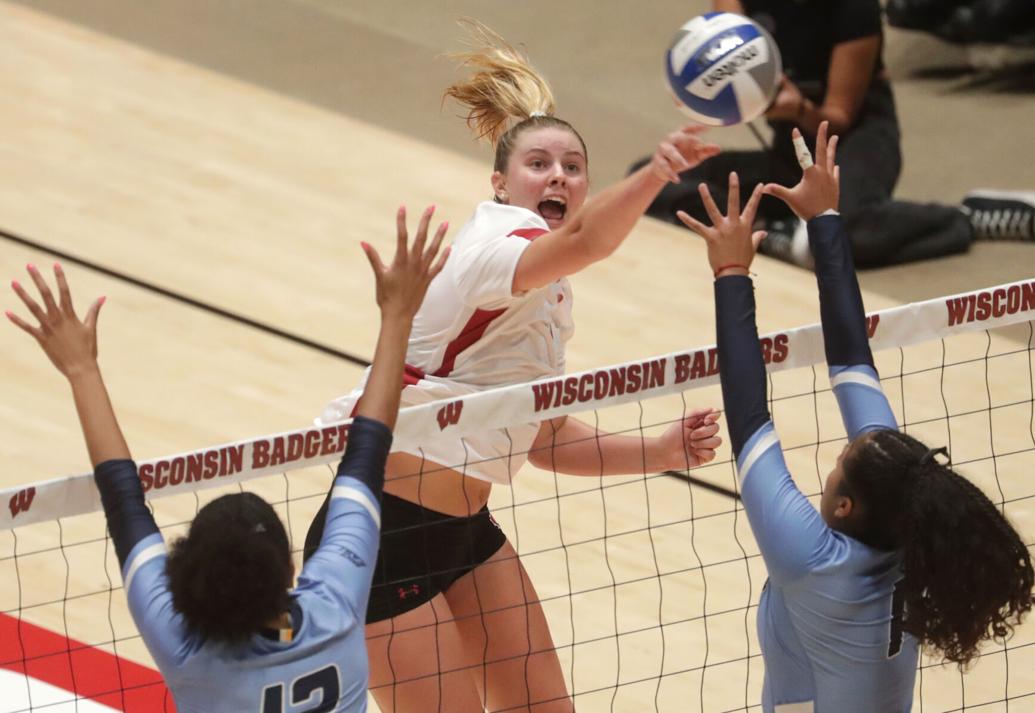Wisconsin volleyball receives third commitment for class of 2025