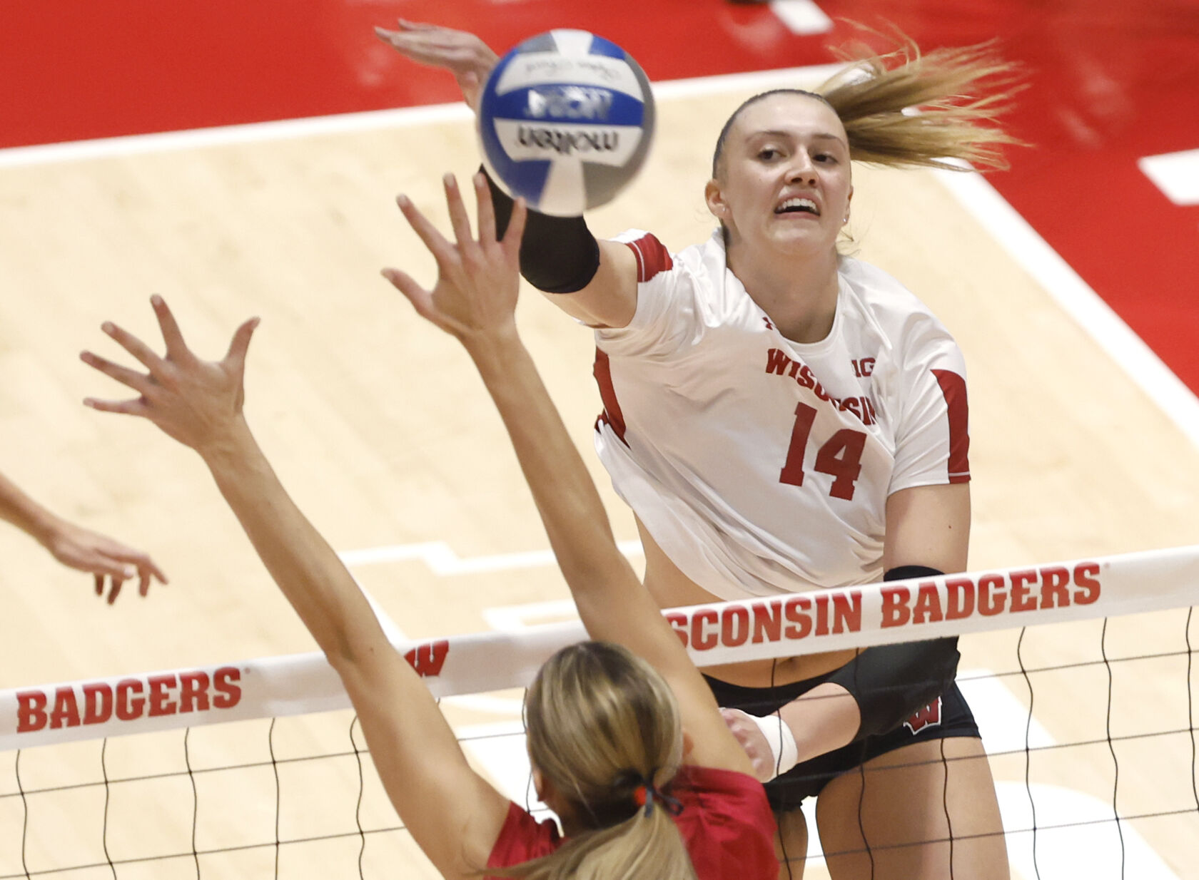Wisconsin volleyball at Ohio State TV channel, radio