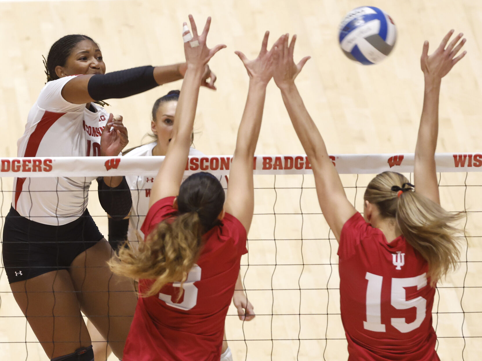 badger volleyball game live stream free