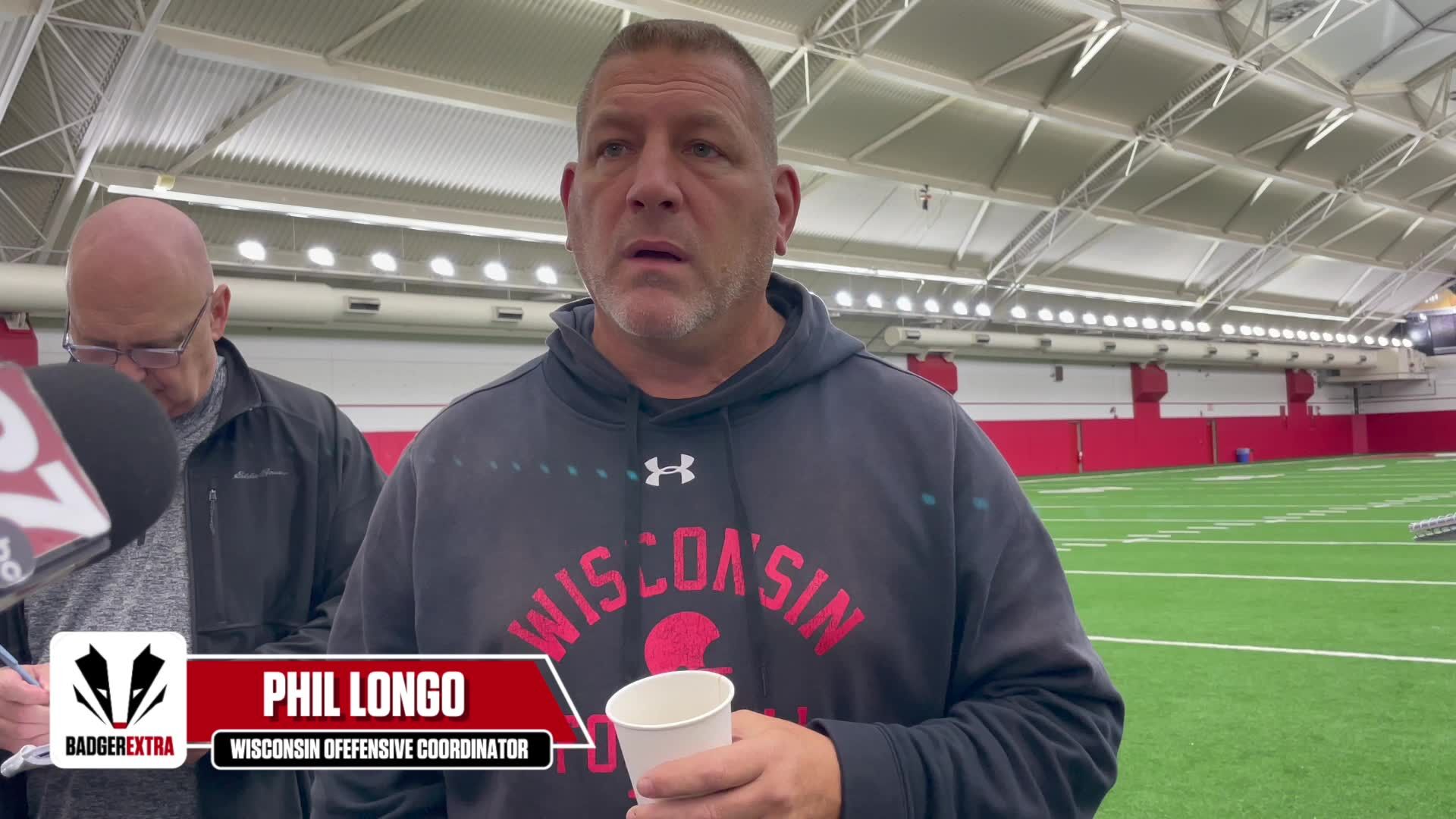 Wisconsin Football Coordinator Phil Longo Believes Center Snaps Have ...