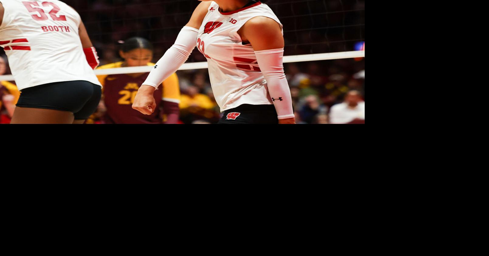 Photos: Wisconsin volleyball battles rival Minnesota at UW Field House