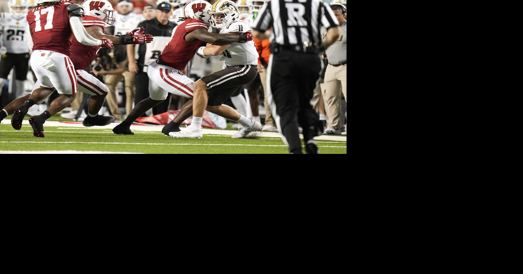 Wisconsin football beats Western Michigan in opener