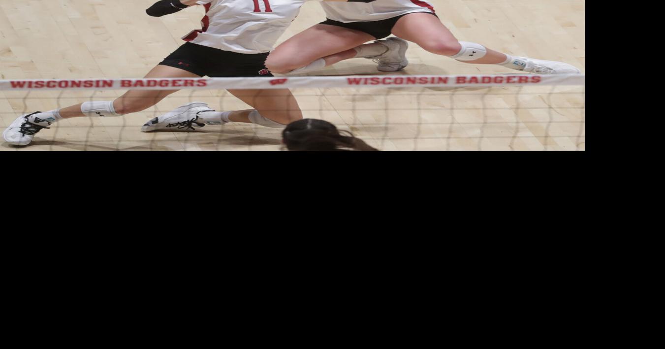 Serving sets the tone in Wisconsin volleyball’s sweep of No. 1 Nebraska