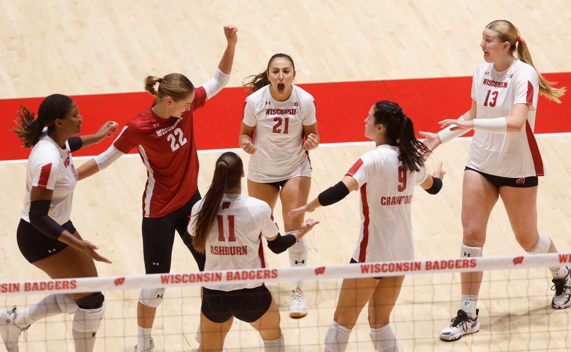 Wisconsin volleyball vs