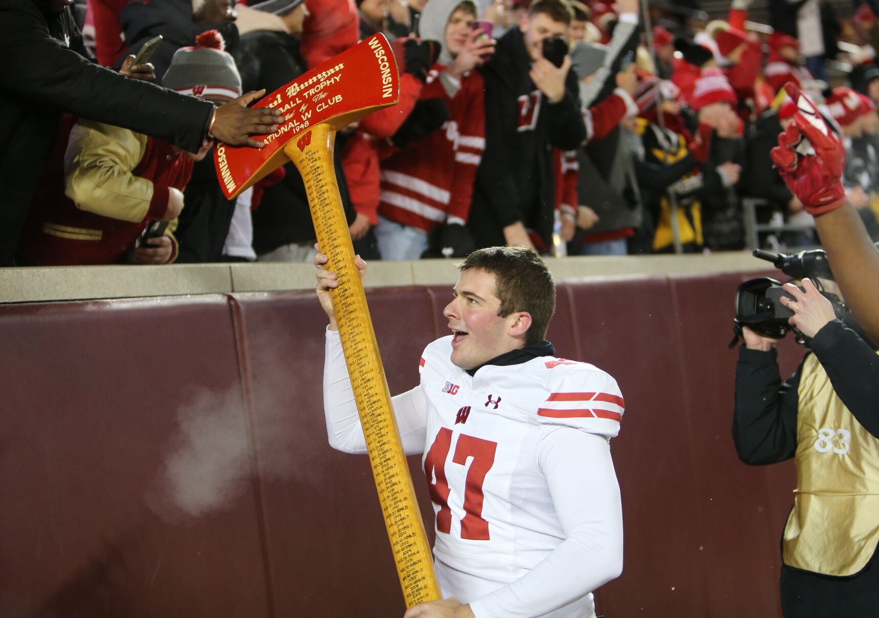 11252023 Badgers football at Minnesota