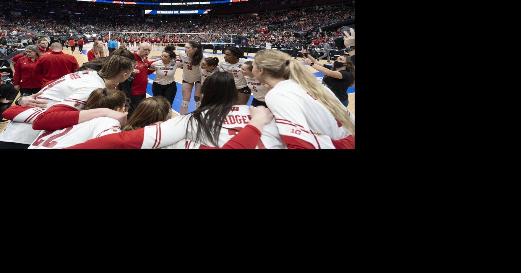 Wisconsin volleyball has 10 straight wins against Nebraska