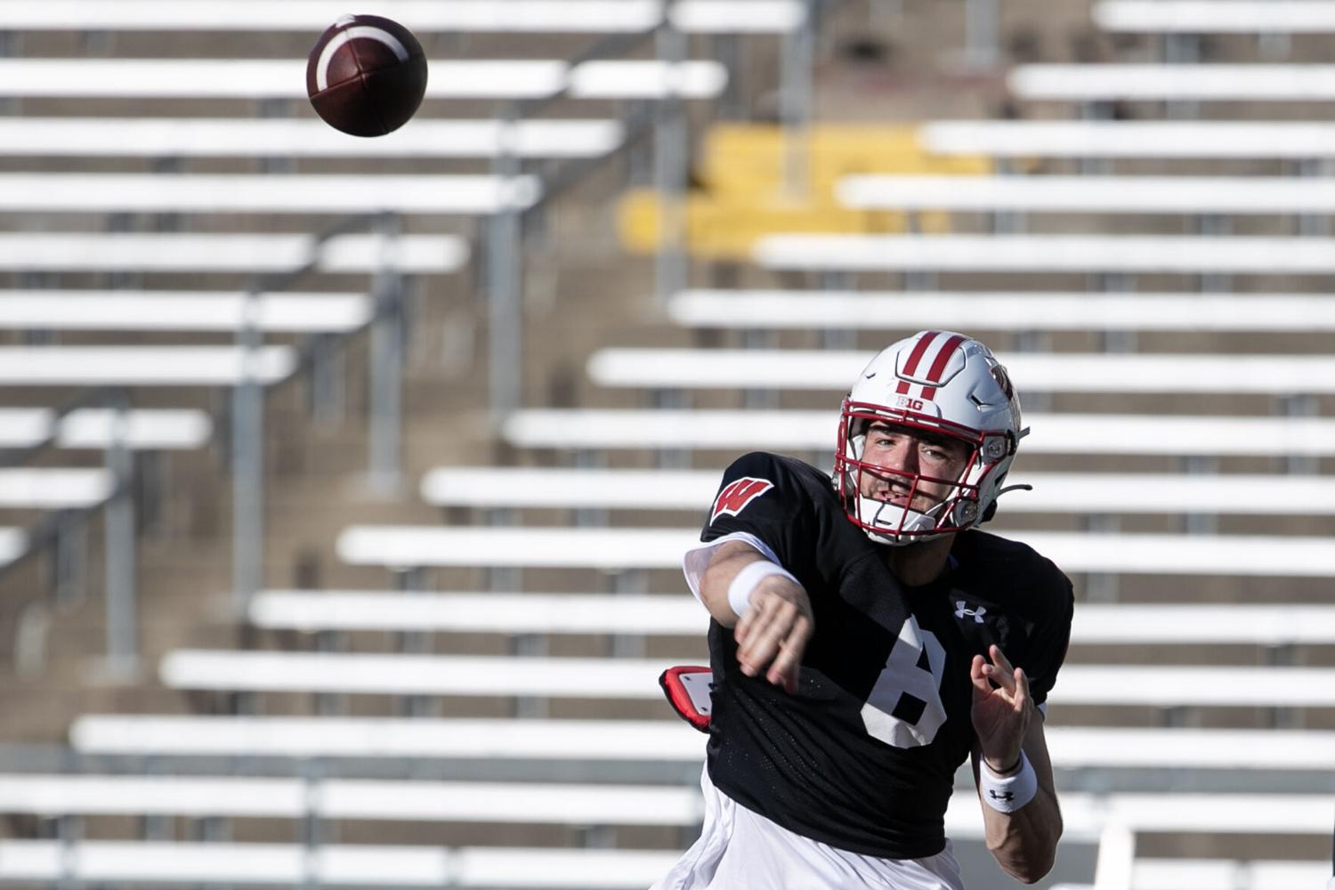 A look at the Wisconsin quarterbacks 3 weeks into spring football practices