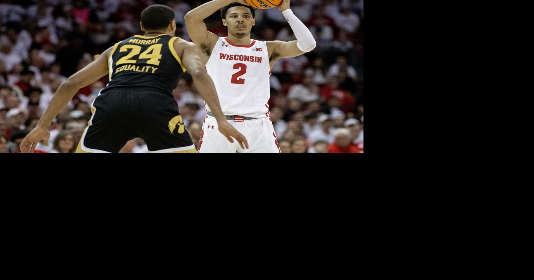 Badgers wing Davis enters transfer portal