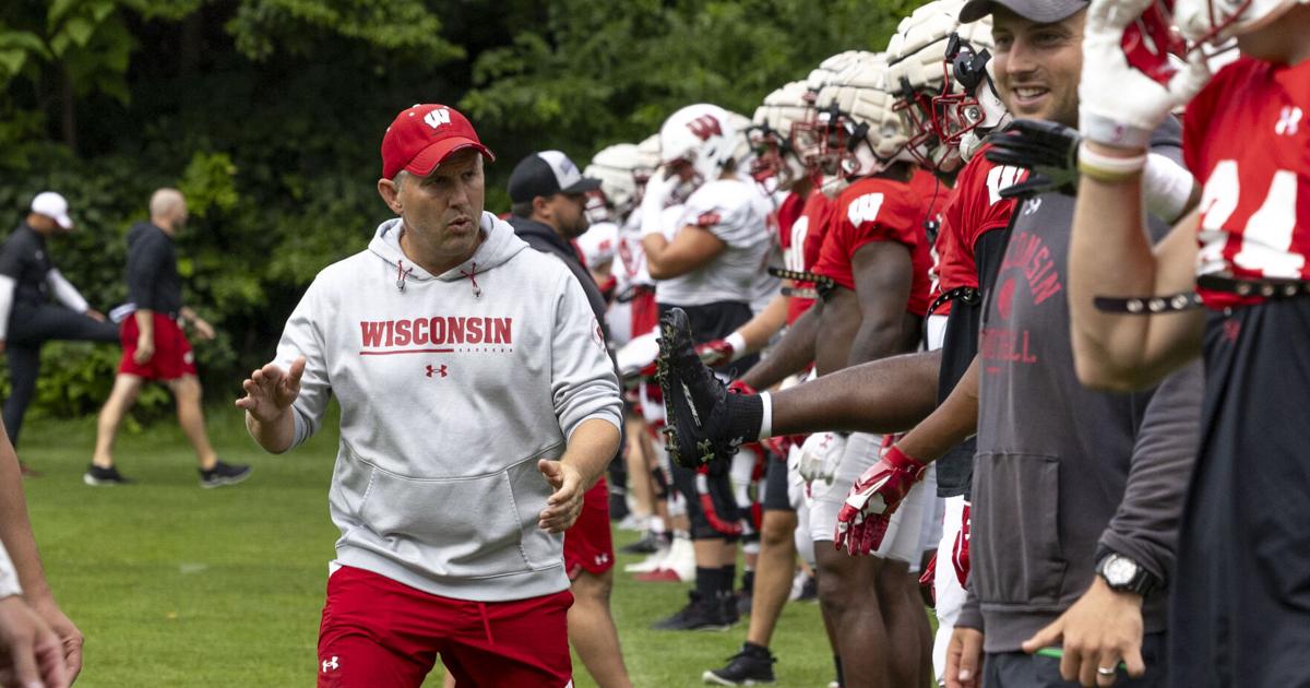 Aden Reed 3-star linebacker Aden Reeder from Ohio commits to Wisconsin
