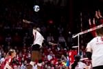 Wisconsin volleyball riding hot hand of Temi Thomas-Ailara into NCAA Tournament