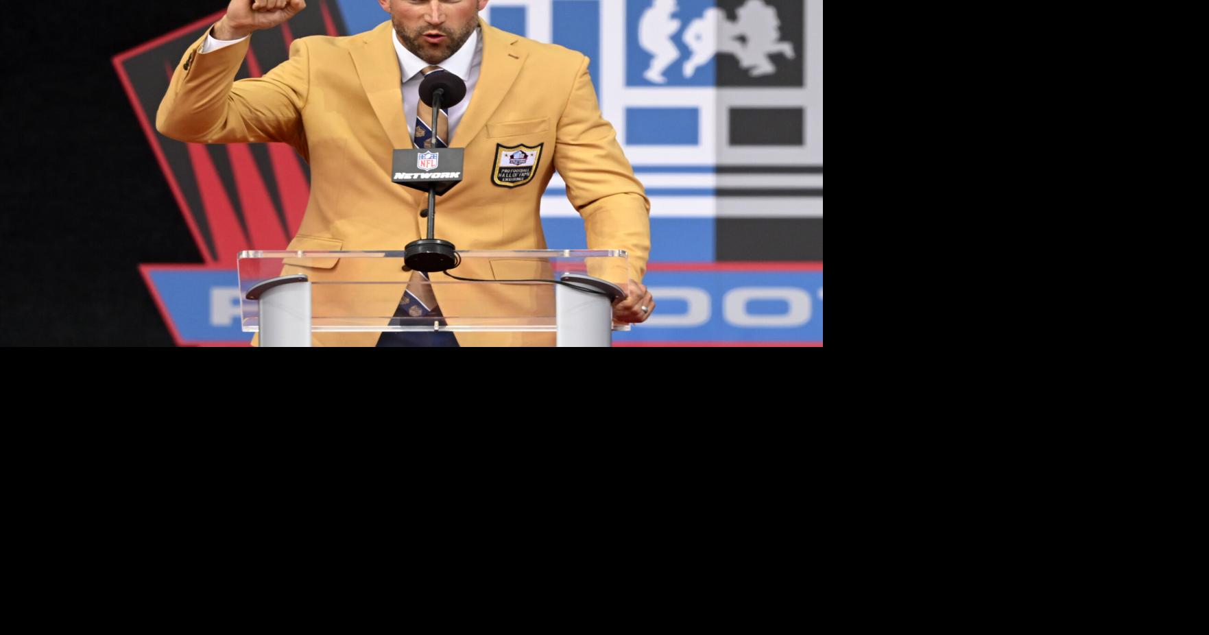 Ex-Badgers star Joe Thomas enters Pro Football Hall of Fame