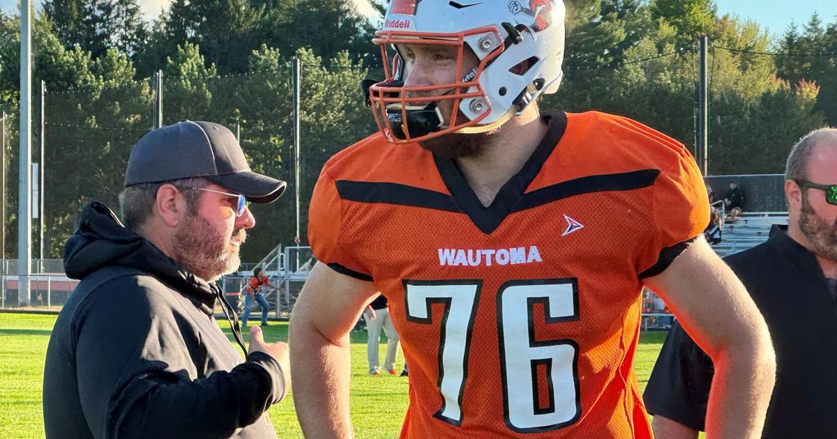 Nicholas Roeske Wisconsin football recruiting: OL Michael Roeske interview