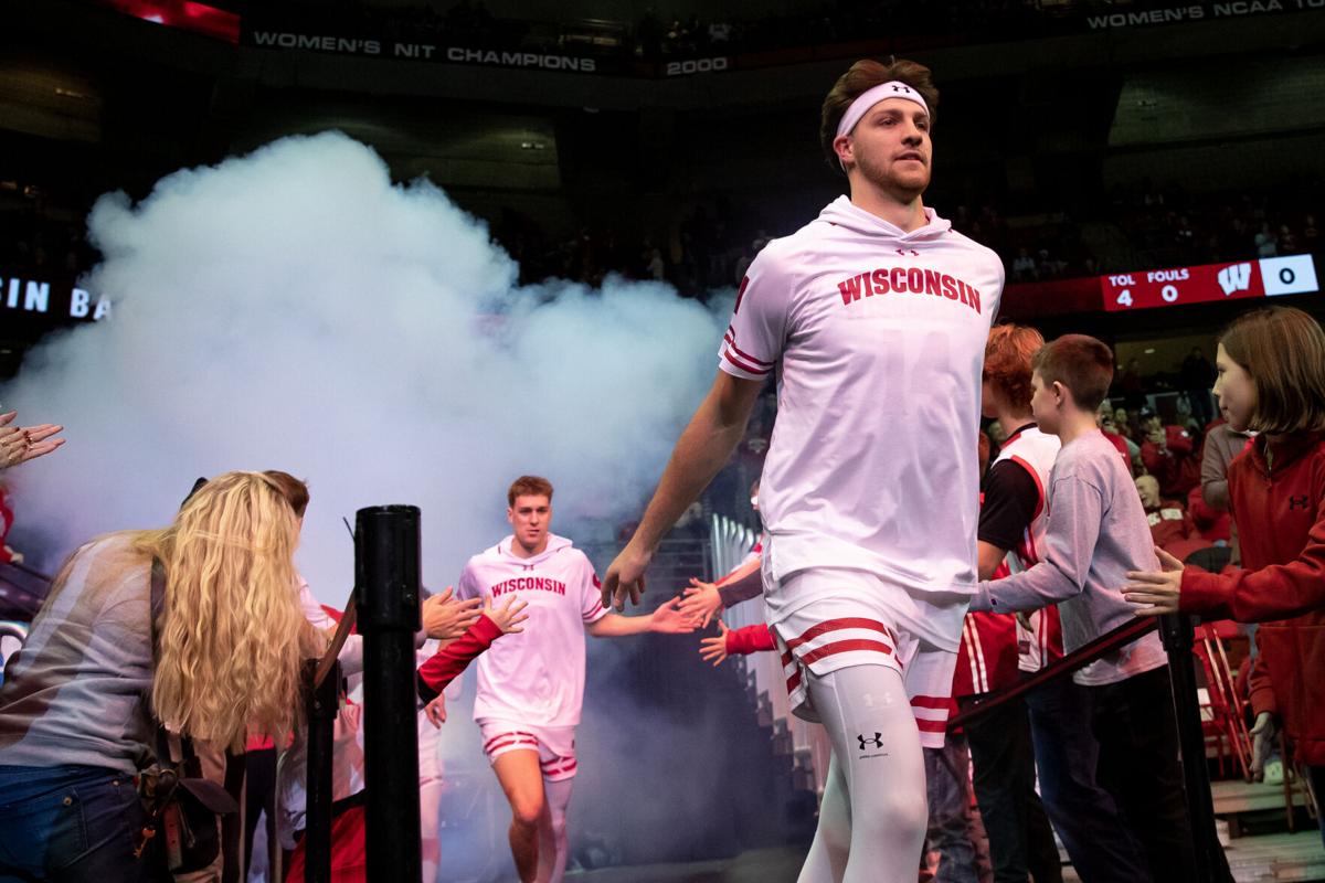 01022024 badger basketball vs iowa SKM 30.JPG