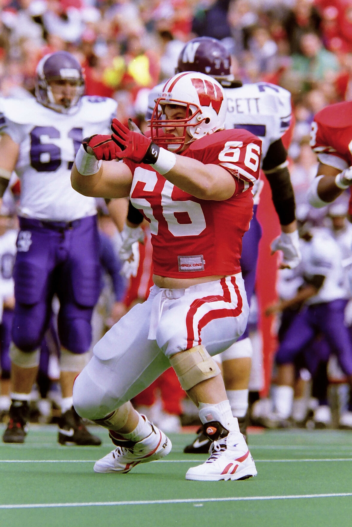 How this Badger's wedding served as a bonding experience for the football  team – The Mercury