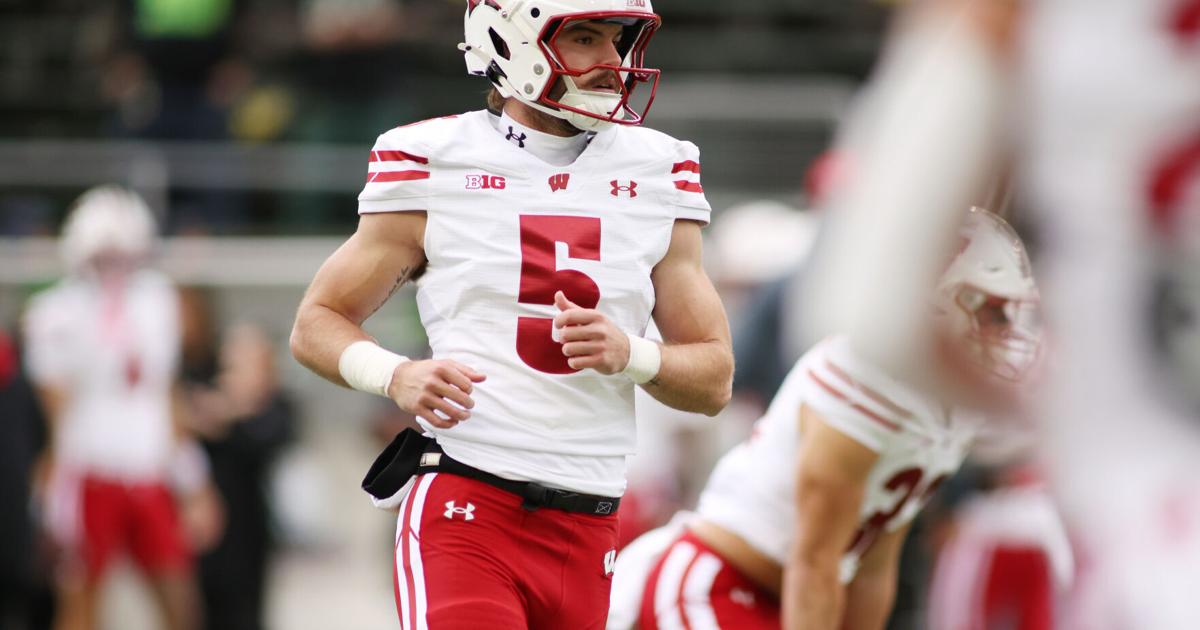 Wisconsin Qbs Wisconsin's QB situation continues odd turns
