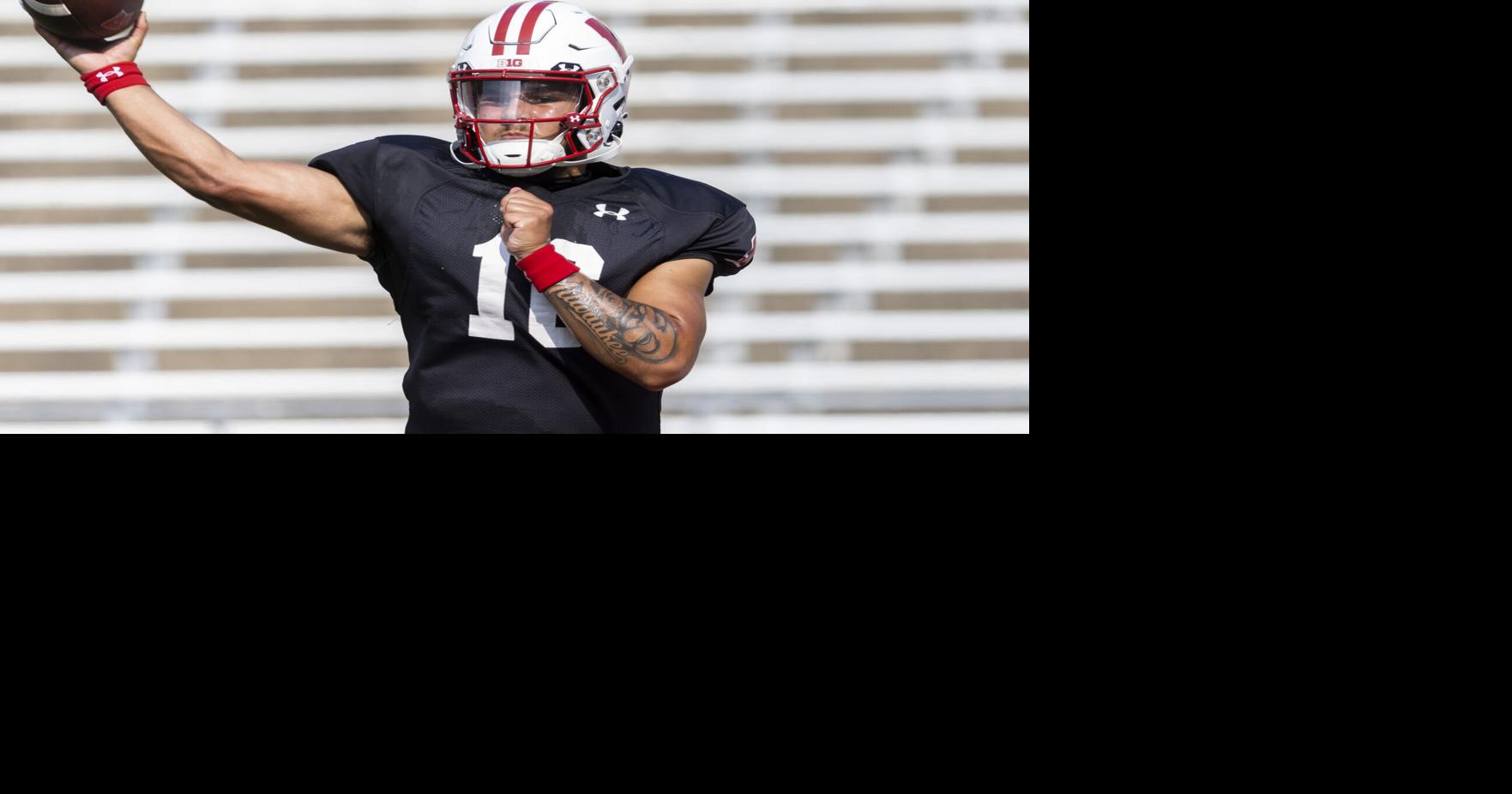 Wisconsin quarterback Myles Burkett to enter transfer portal