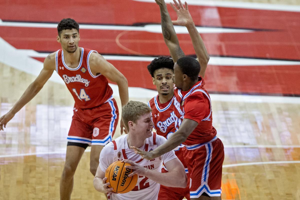 Men's Red Bradley Braves Basketball Jersey