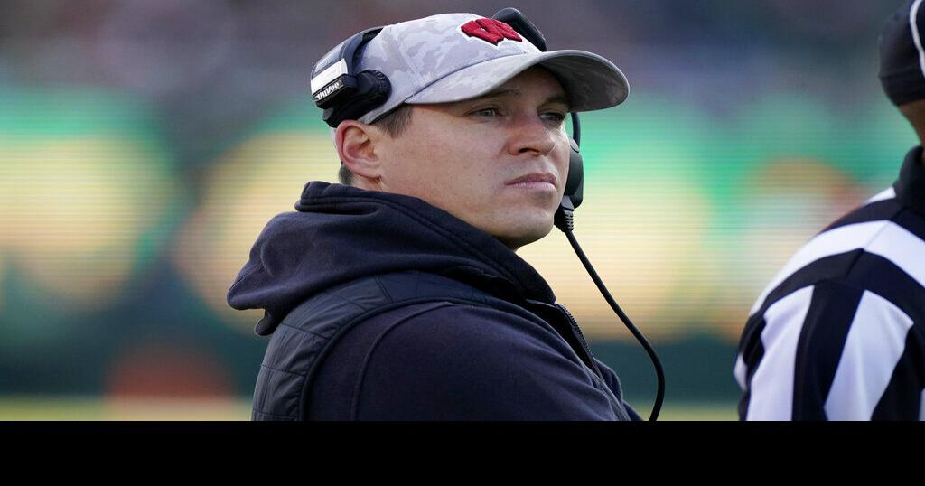 Open Jim Should Jim Leonhard have gone for 2 vs. Michigan State?