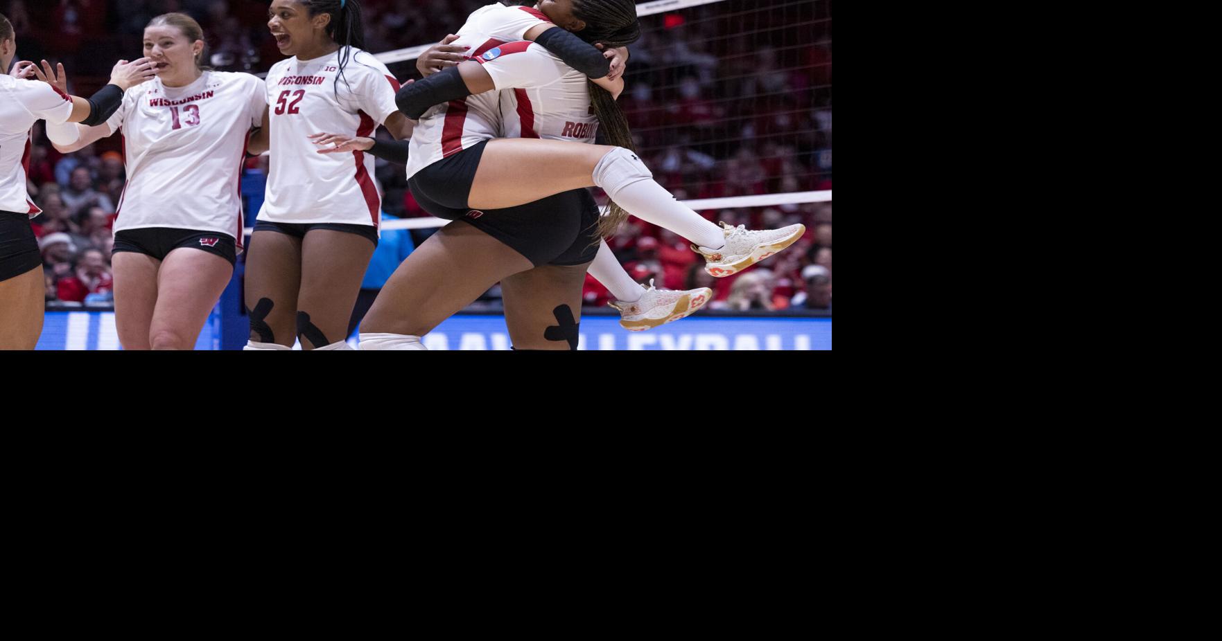 12072023-badger-volleyball-vs-penn-state-skm-31-jpg