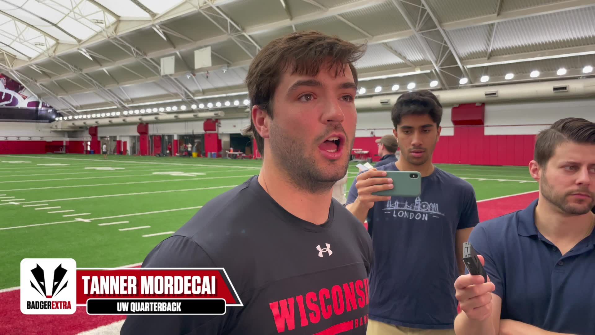 Wisconsin Football QBs Describe Offensive Coordinator Phil Longo