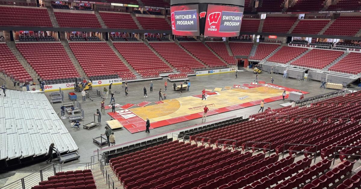 Watch how Wisconsin athletics converts the Kohl Center