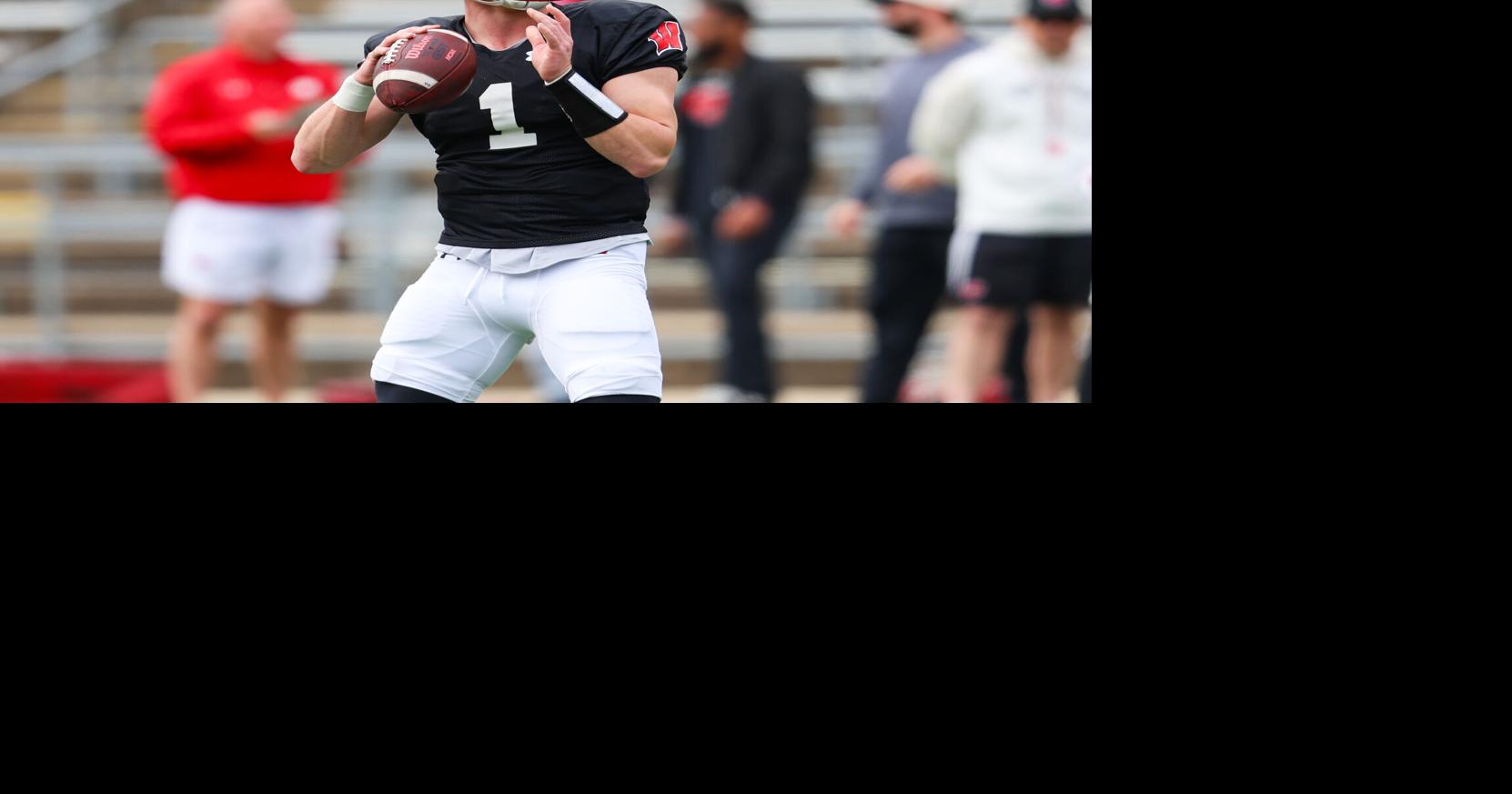 Where Wisconsin's QBs stand after 10 spring practices