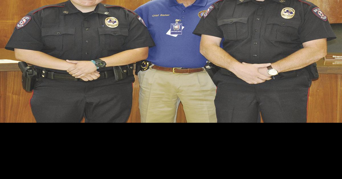 BCPD adds two new officers to their ranks | News | baycitytribune.com