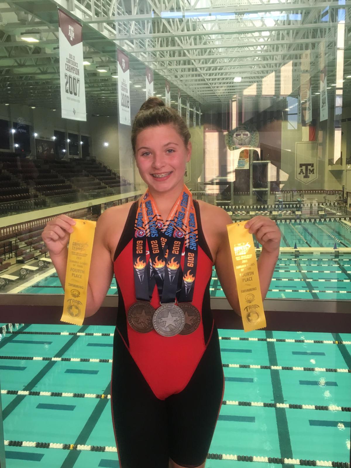 Van Vleck up-and-coming swimmers