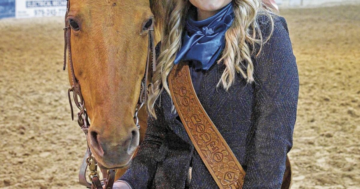 Emily Dunbar crowned Ruby Red Rodeo Queen | Gallery | baycitytribune.com
