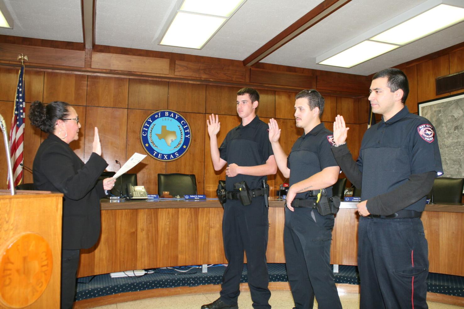 Bay City PD gets 3 new officers, Sgt. promoted News