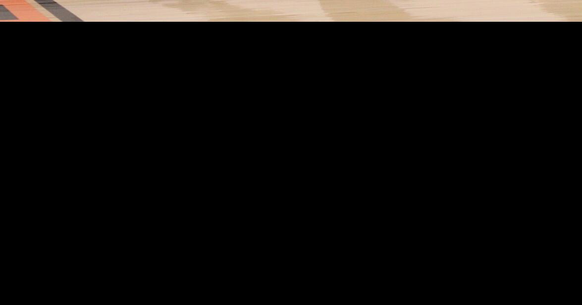 Van Vleck still has work for playoffs Sports