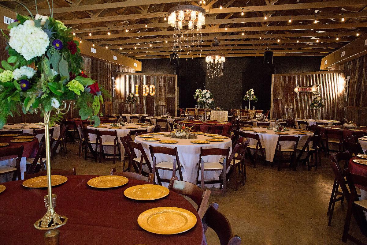 Beautiful Oaks Bay City Magazine