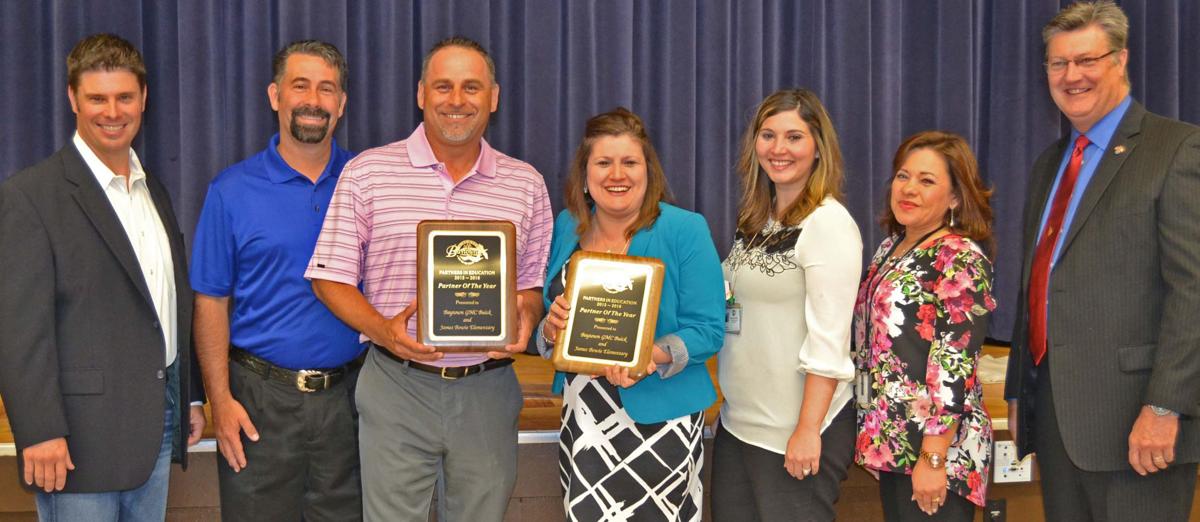 Baytown Gmc Named Partner Of The Year News Baytownsun Com