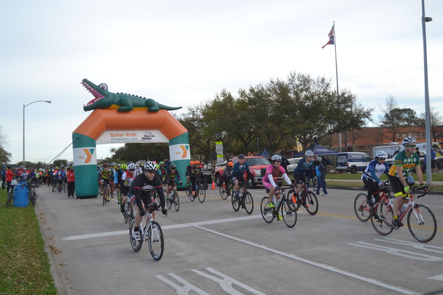 Bicycle enthusiasts converge on Baytown for Gator Ride News